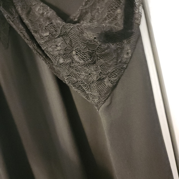 Elegant Black Chiffon Lace Accebts Black‎ Party Dress. Classic. Flattering. 14 - Picture 7 of 11